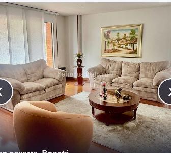 Apartamento de 3 alcobas en venta en Chico Navarra, Bogotá, 235 m² · foto 2 de 12
