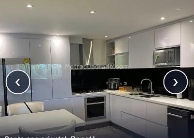 Apartamento de 3 alcobas en venta en Santa Ana Oriental, Bogotá, 200 m² · foto 8 de 10