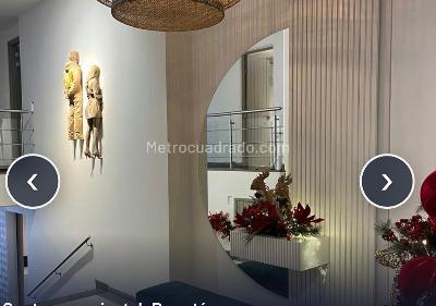 Apartamento de 3 alcobas en venta en Santa Ana Oriental, Bogotá, 200 m² · foto 9 de 10