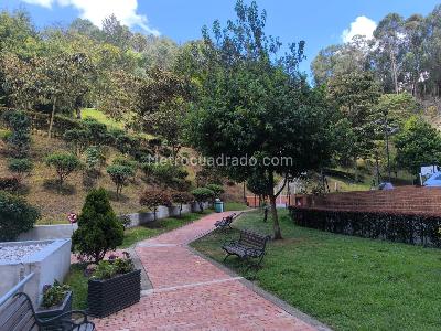 Apartamento en venta en Bosque De Pinos, Bogotá · foto 20 de 20