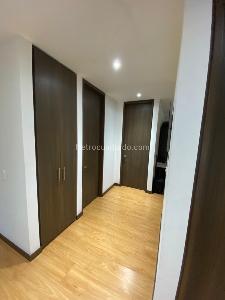 Apartamento de 3 alcobas en venta en Santa Paula, Bogotá, 130 m² · foto 6 de 8