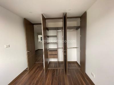 Apartamento de 3 alcobas en venta en Conjunto Valle De Luna, Chía, 94 m² · foto 10 de 14