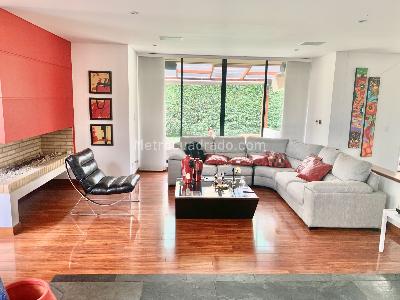 Casa de 5 alcobas en venta en Cajicá, 295 m² · foto 3 de 20