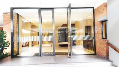 Apartamento de 3 alcobas en venta en El Refugio, Bogotá, 303 m² · foto 10 de 17