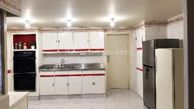 Apartamento de 3 alcobas en venta en El Refugio, Bogotá, 303 m² · foto 5 de 17