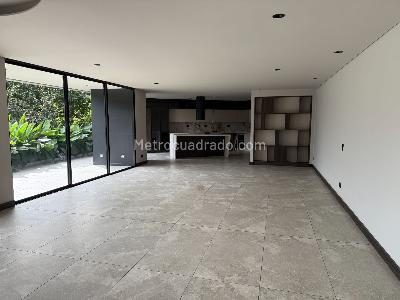 Apartamento en venta en Loma Del Esmeraldal, Envigado · foto 5 de 10