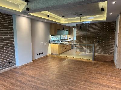 Apartamento en venta en Loma El Esmeraldal, Envigado · foto 3 de 14