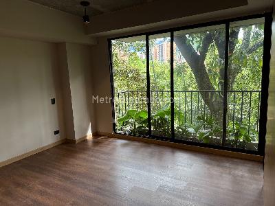 Apartamento en venta en Loma El Esmeraldal, Envigado · foto 4 de 14