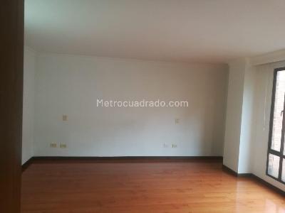 Apartamento de 3 alcobas en venta en Chico Norte Ii, Bogotá, 182 m² · foto 13 de 20