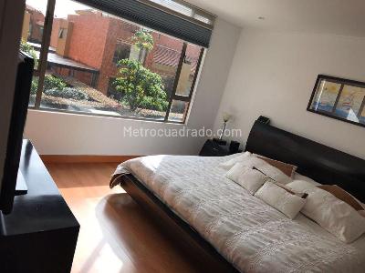 Casa de 4 alcobas en venta en Camino De Arrayanes, Bogotá, 275 m² · foto 10 de 12