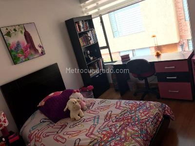 Casa de 4 alcobas en venta en Camino De Arrayanes, Bogotá, 275 m² · foto 11 de 12