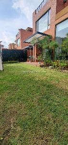 Casa de 4 alcobas en venta en Camino De Arrayanes, Bogotá, 275 m² · foto 3 de 12