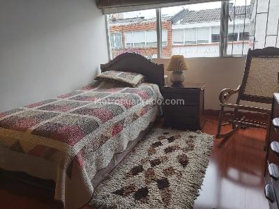 Casa de 5 alcobas en venta en Niza Antigua, Bogotá, 338 m² · foto 17 de 20