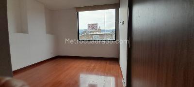 Apartamento en venta en Pasadena, Bogotá · foto 4 de 9