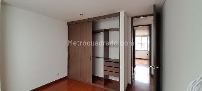 Apartamento en venta en Pasadena, Bogotá · foto 7 de 9