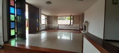 Casa de 4 alcobas en venta en Chía, 400 m² · foto 4 de 18