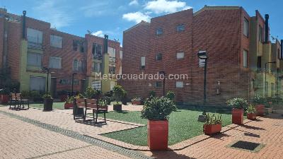 Casa de 3 alcobas en venta en Alameda Reservado 170, Bogotá, 106 m² · foto 2 de 20