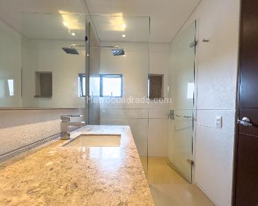 Casa de 4 alcobas en venta en Arboreto, La Calera, 450 m² · foto 11 de 19