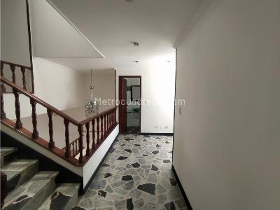 Casa de 4 alcobas en venta en Normandia, Bogotá, 200 m² · foto 17 de 20