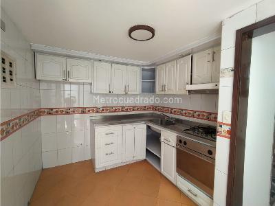 Casa de 4 alcobas en venta en Normandia, Bogotá, 200 m² · foto 19 de 20