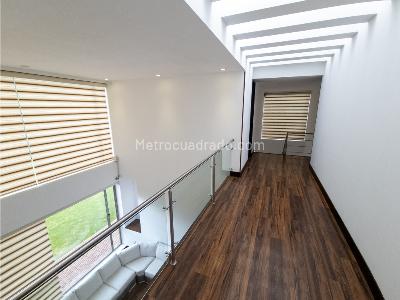 Casa en venta en Guaymaral, Bogotá · foto 2 de 20