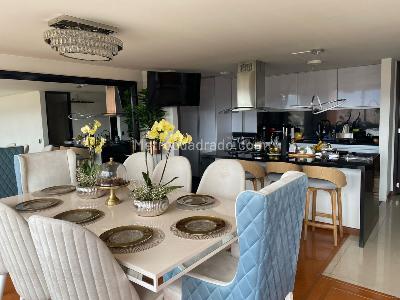 Apartamento en venta en Gratamira, Bogotá · foto 2 de 6