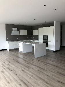 Apartamento de 3 alcobas en venta en El Virrey, Bogotá, 206 m² · foto 10 de 10