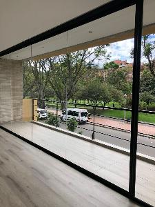 Apartamento de 3 alcobas en venta en El Virrey, Bogotá, 206 m² · foto 6 de 10