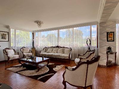 Casa de 4 alcobas en venta en Chia Cundinamarca, Chía, 525 m² · foto 2 de 20