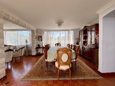 Casa de 4 alcobas en venta en Chia Cundinamarca, Chía, 525 m² · foto 3 de 20