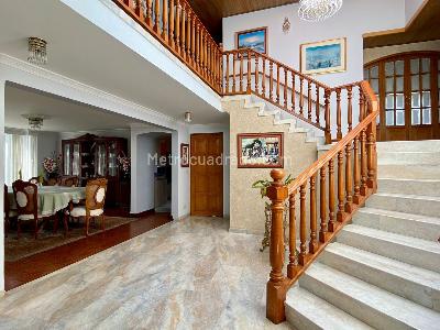 Casa de 4 alcobas en venta en Chia Cundinamarca, Chía, 525 m² · foto 4 de 20