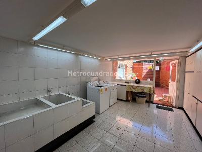 Casa de 4 alcobas en venta en Cerros De Suba, Bogotá, 974 m² · foto 19 de 20
