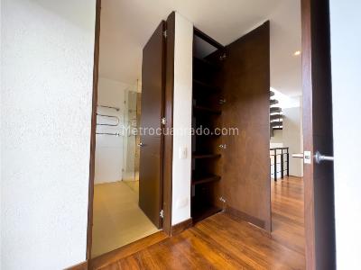 Casa de 4 alcobas en venta en Arboretto, La Calera, 1475 m² · foto 12 de 20