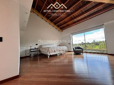 Casa de 5 alcobas en venta en Guaymaral, Chía, 500 m² · foto 13 de 20