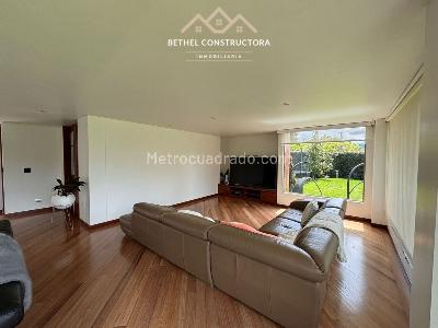 Casa de 5 alcobas en venta en Guaymaral, Chía, 500 m² · foto 4 de 20