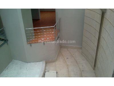 Casa de 1 alcoba en venta en Chico Norte, Bogotá, 860 m² · foto 7 de 7