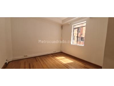 Casa de 5 alcobas en venta en El Nogal, Bogotá, 400 m² · foto 11 de 20