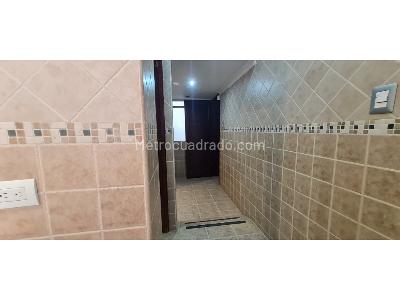 Casa de 5 alcobas en venta en El Nogal, Bogotá, 400 m² · foto 15 de 20