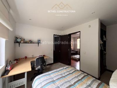Casa de 4 alcobas en venta en Cajica, Cajicá, 271 m² · foto 9 de 20