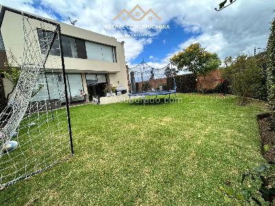 Casa en venta en Calahorra, Cajicá · foto 2 de 19