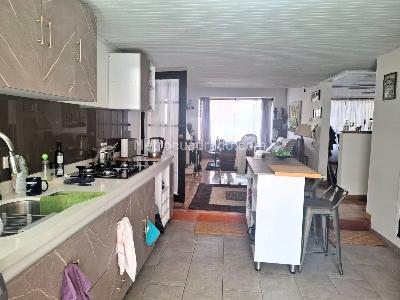 Casa de 4 alcobas en venta en Colina Camprestre, Bogotá, 220 m² · foto 5 de 20