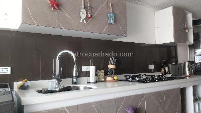 Casa de 4 alcobas en venta en Colina Camprestre, Bogotá, 220 m² · foto 6 de 20