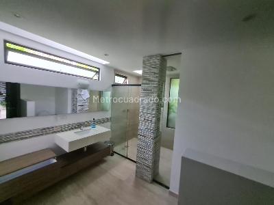 Casa en venta en Manizales, Manizales · foto 8 de 12