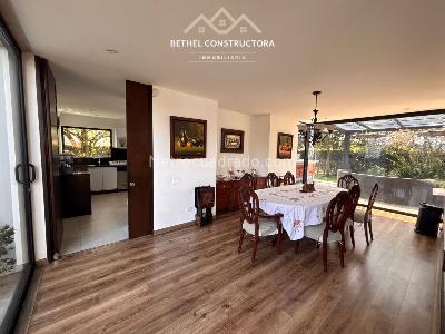 Casa de 5 alcobas en venta en Chía, Chía, 408 m² · foto 3 de 20