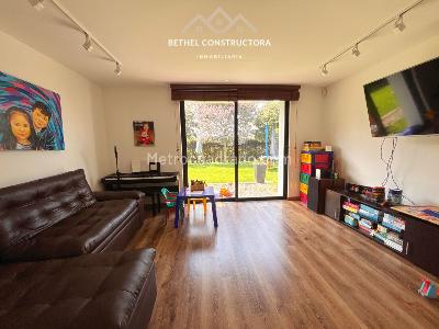 Casa de 5 alcobas en venta en Chía, Chía, 408 m² · foto 5 de 20