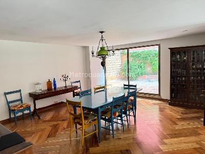 Apartamento de 3 alcobas en venta en Los Rosales, Bogotá, 412 m² · foto 3 de 10