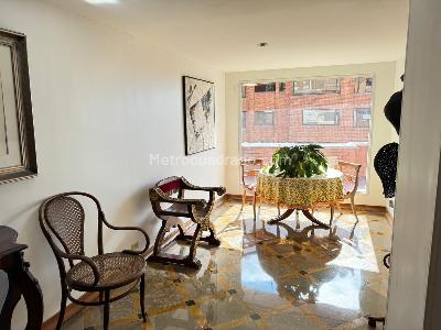 Apartamento de 3 alcobas en venta en Los Rosales, Bogotá, 412 m² · foto 5 de 10