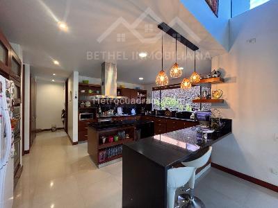 Casa de 4 alcobas en venta en Chía Kalamary, Chía, 412 m² · foto 4 de 20