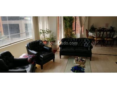 Apartamento de 3 alcobas en venta en La Carolina, Bogotá, 256 m² · foto 2 de 20