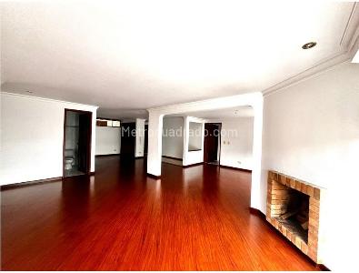 Apartamento en venta en Santa Barbara Central, Bogotá · foto 2 de 11